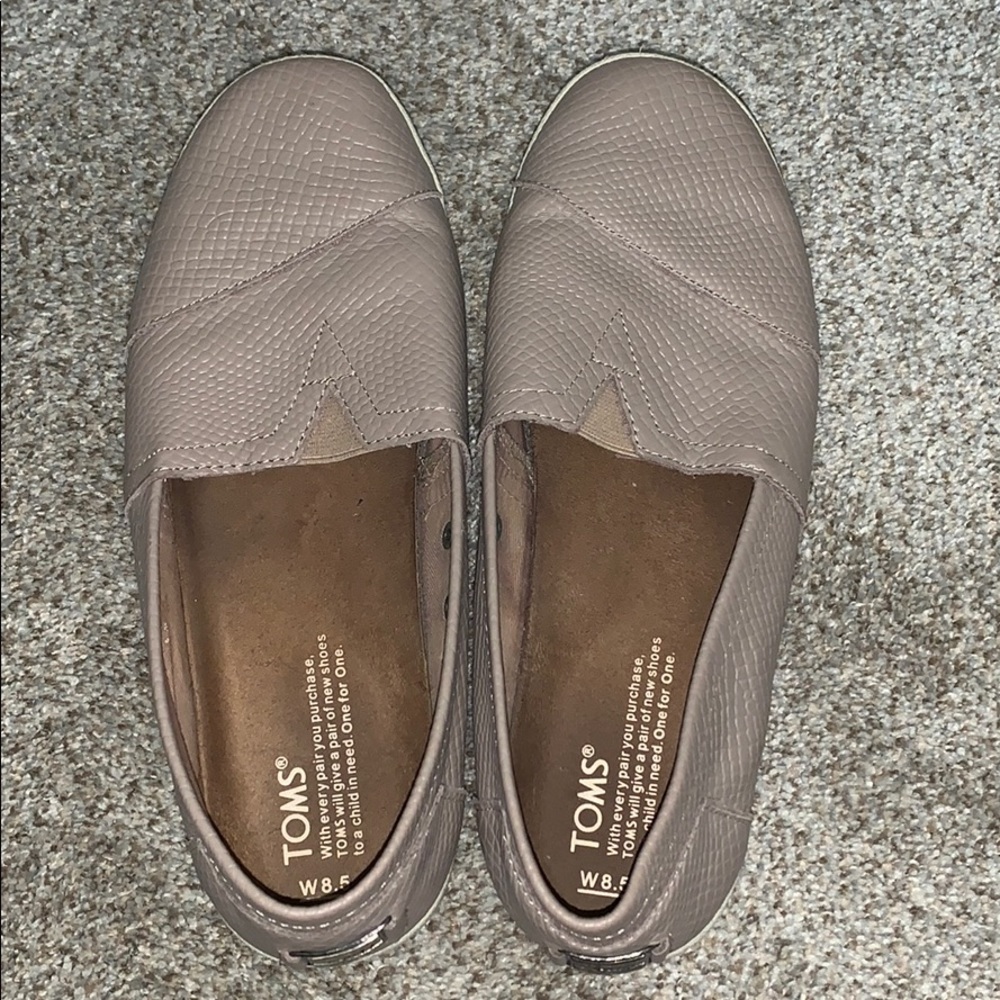 Toms Flats